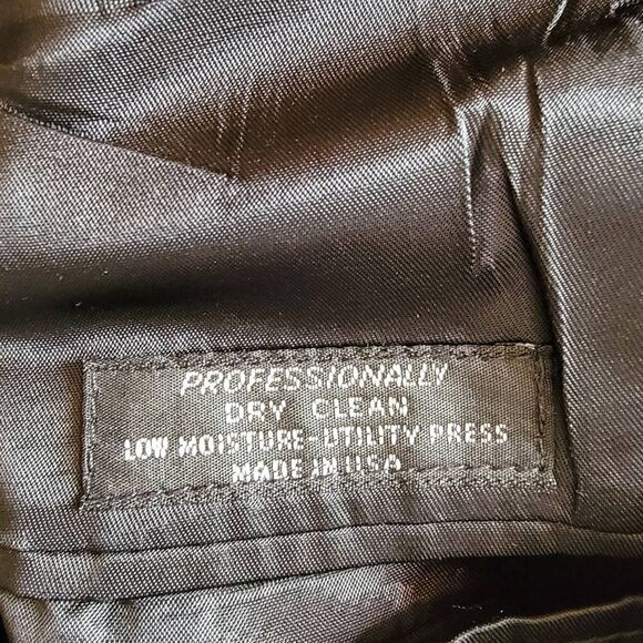 Roundtree & Yorke Dillard's Double Button Suit Jacket Black - Picture 11 of 14